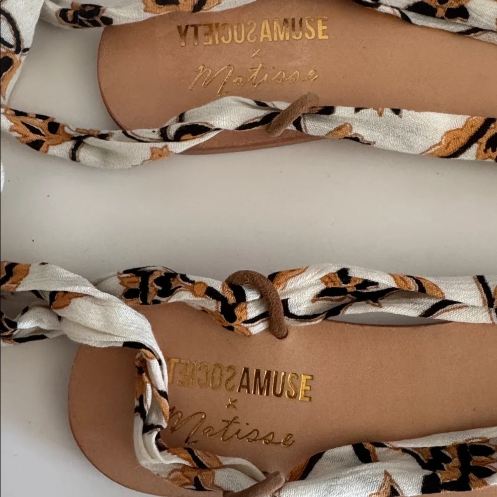 Amuse Society x Matisse Oceano Natural Print Lace-up Thong Sandals size 9